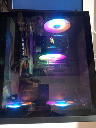 PC Gaming con RGB
