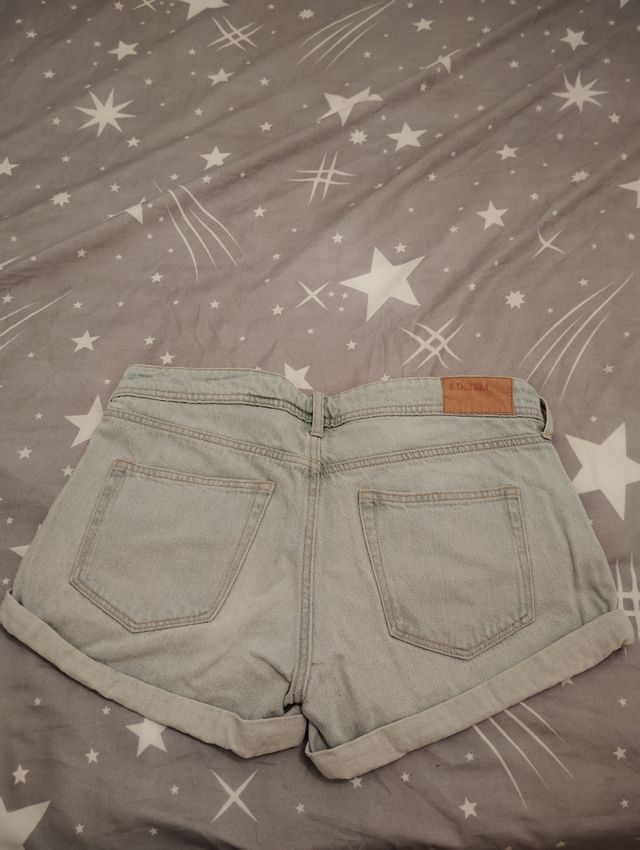 Pantalones vaqueros cortos