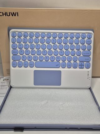Tablet Chuwi Hi10 X 128GB Nueva. Teclado y Funda
