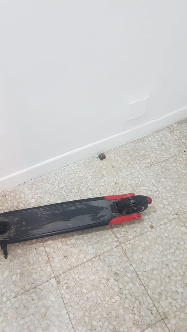 Patinete Eléctrico Negro