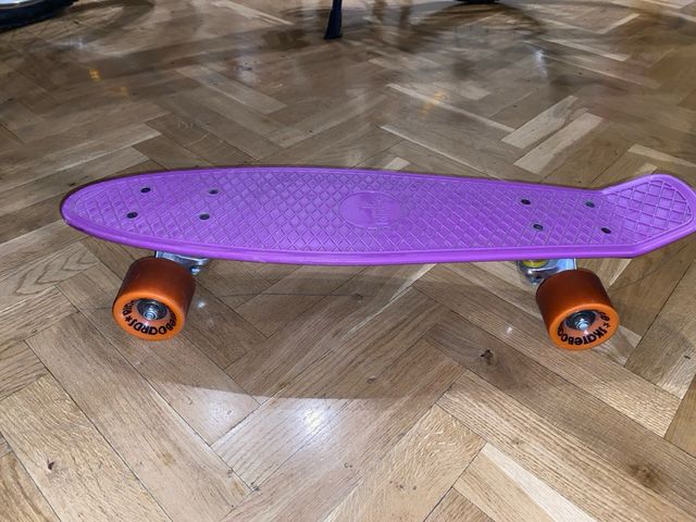 Patinete estilo Penny Morado