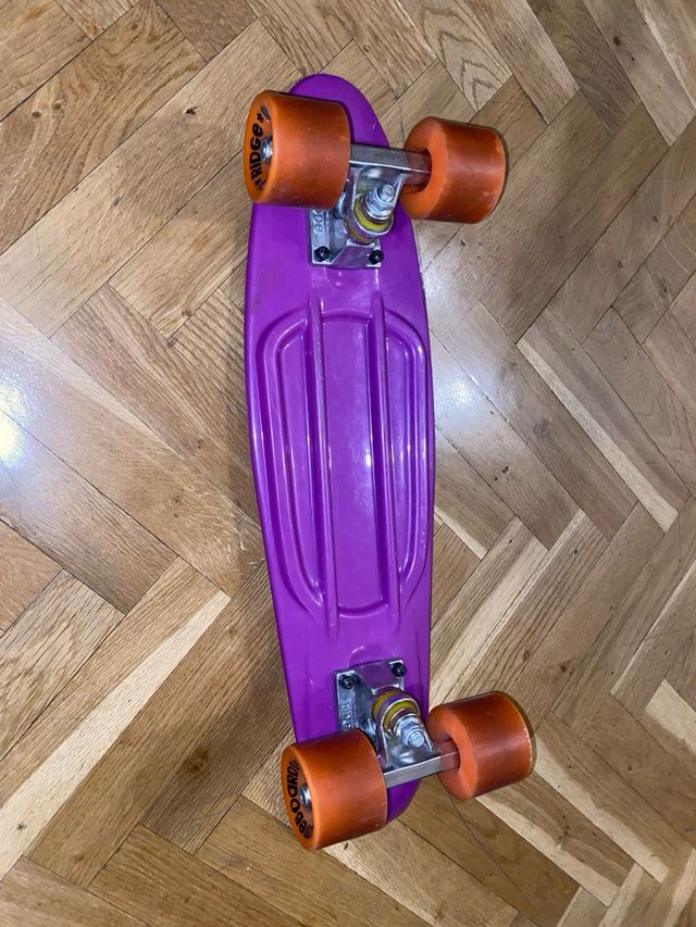 Patinete estilo Penny Morado