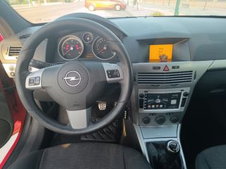 Opel Astra 2007
