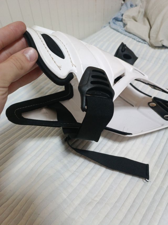 Protector Corporal Acerbis Blanco