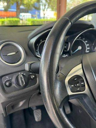 Ford Fiesta 2015