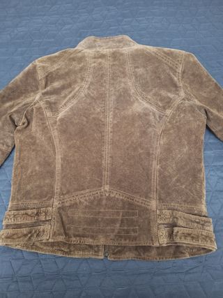 Chaqueta de serraje