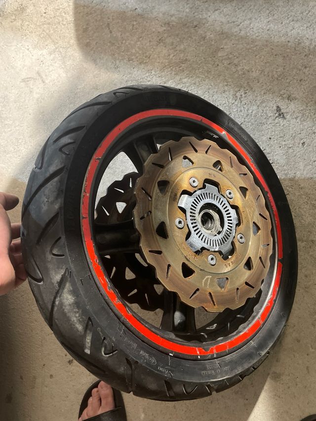 Ruedas Kymco Xciting 500 R ABS 2013