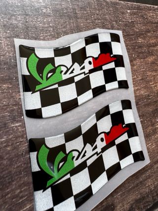 EMBLEMAS PIAGGIO VESPA CARENADO DEPOSITO MOTO