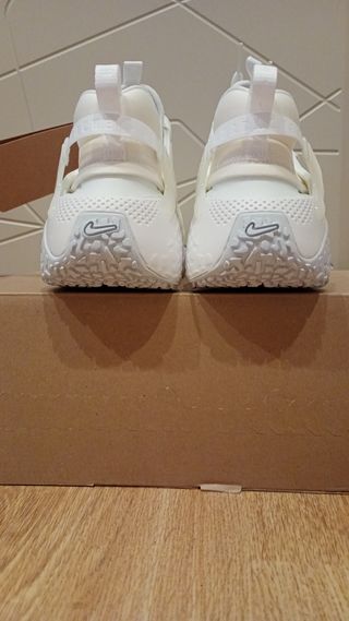 Nike Air Huarache Craft Blancas