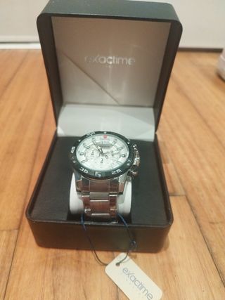 Reloj Exactime Negro y Plateado