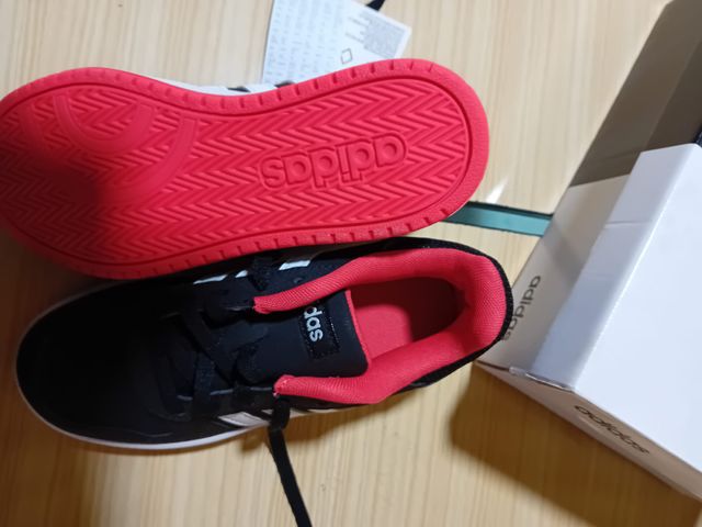 Zapatillas Adidas Hoops 2.0 Talla 33