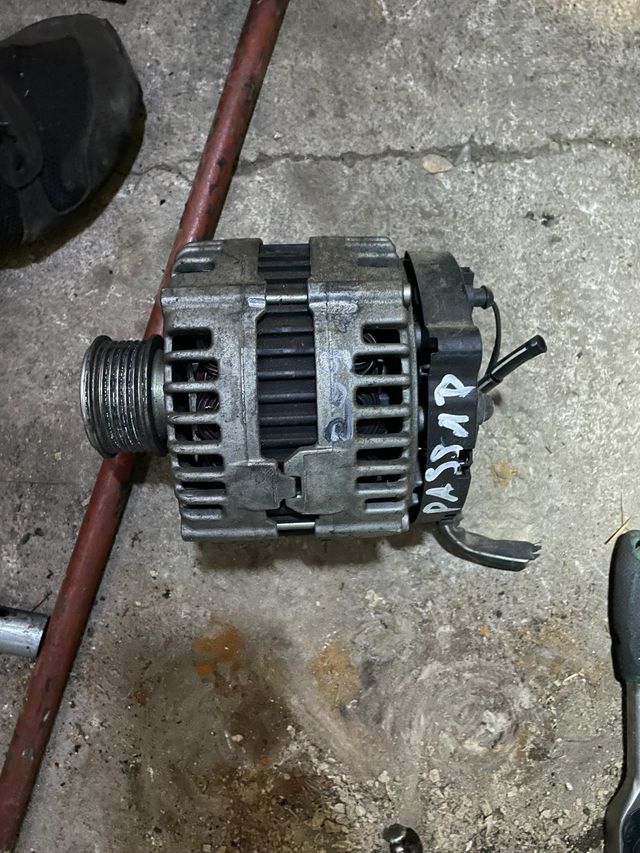 Alternador Passat 2010