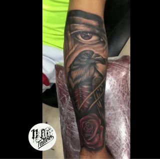 Tatuador