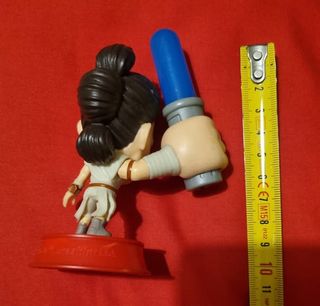 Star Wars Rey Skywalker Figure