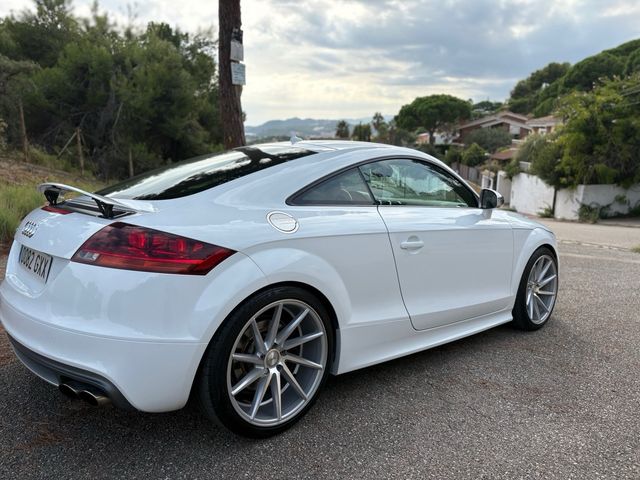 Audi TT S 2010