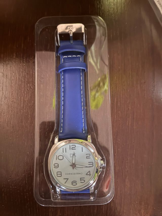 Reloj DJS Azul Elegante con Caja