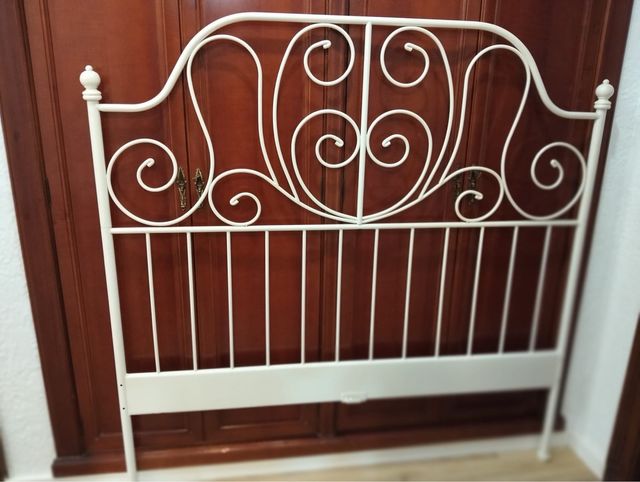 Cabecero de forja blanco