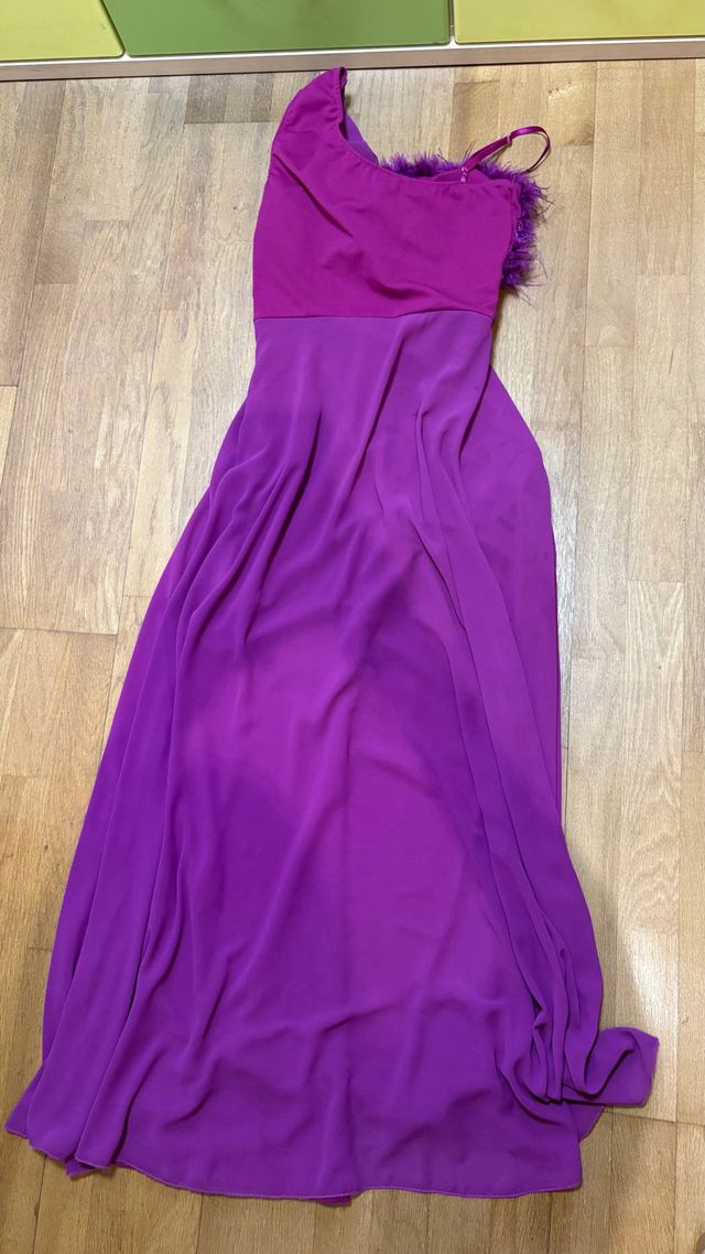 Mono vestido invitada morado