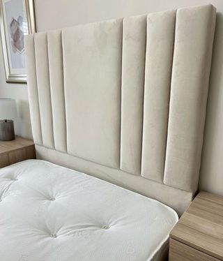 Cabecero Beige Diseño Atemporal Rayas