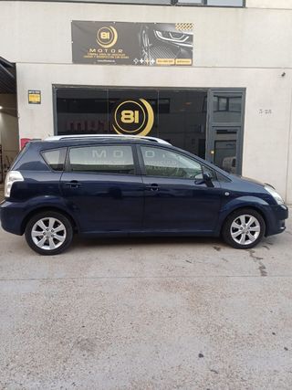 Toyota Corolla 2.2d 7 plazas 