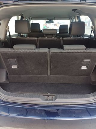 Toyota Corolla 2.2d 7 plazas 