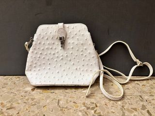 Bolso piel avestruz blanco
