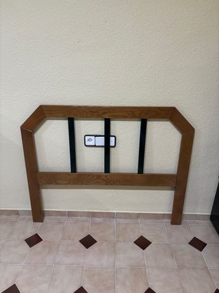 Cabecero de madera