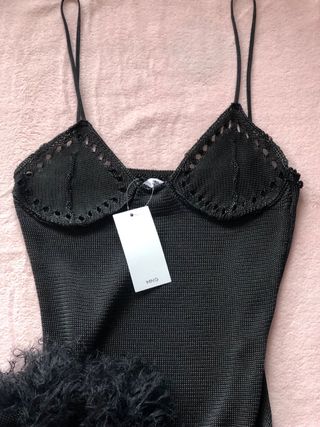 Vestido con Plumas Colección Supriya Lele