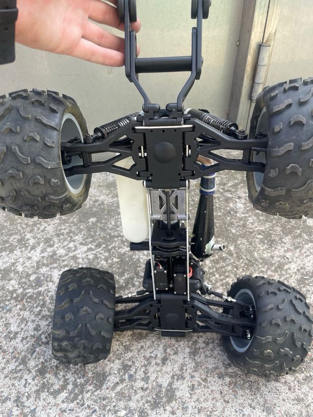 Monster Truck RC 1/8