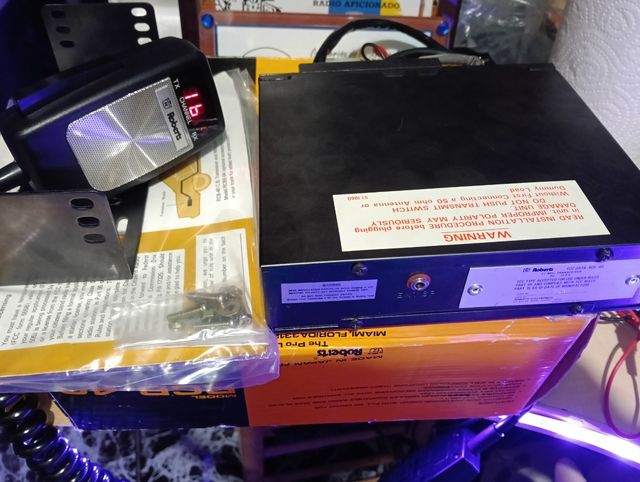 Emisora Roberts RCB-40 CB Transceiver