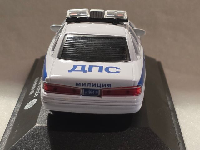 Modellino Auto Ford Crown Victoria