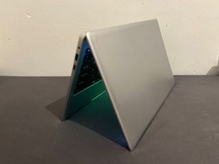 Portátil Intel Plata precio negociable 