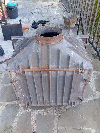 Chimenea de fundición encastrable