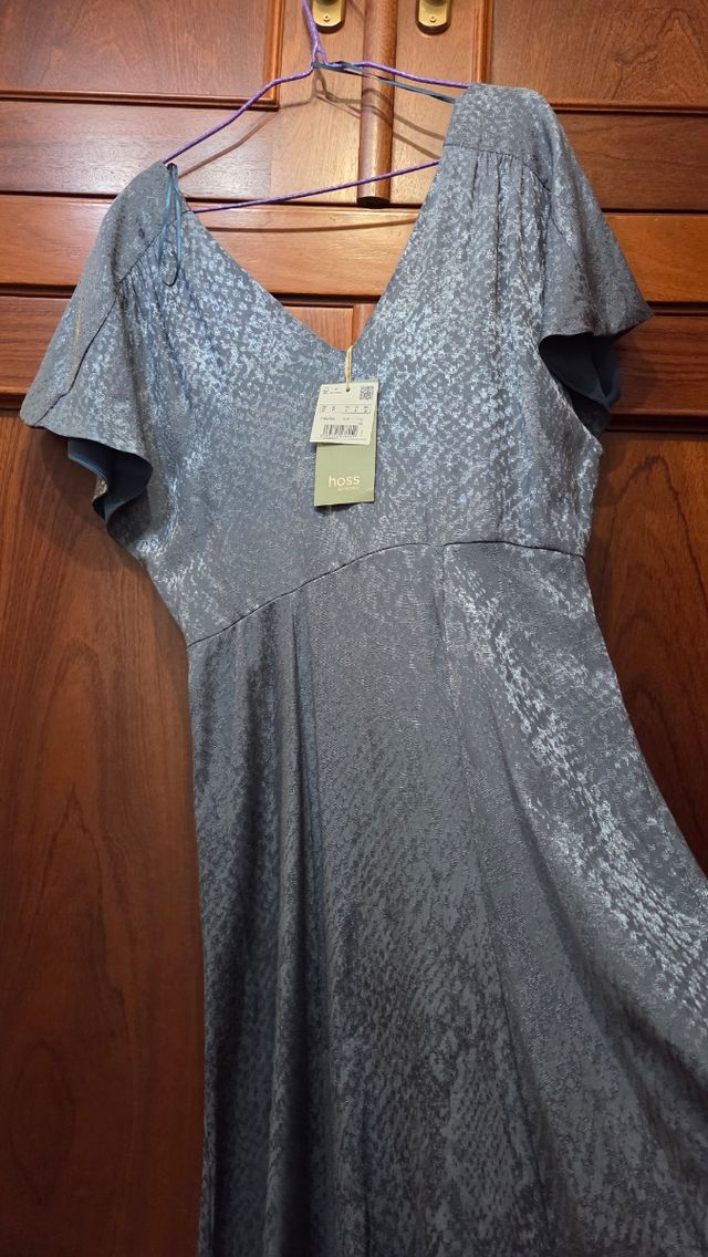 Vestido Hoss Intropia plateado talla S