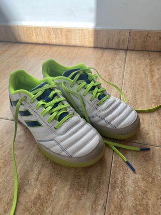 Zapatillas Fútbol Sala Adidas Blancas y Verdes