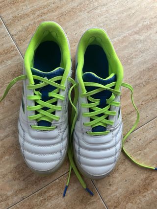Zapatillas Fútbol Sala Adidas Blancas y Verdes