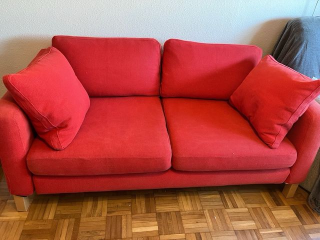 Sofá de 2 plazas rojo