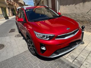 Vendo Kia stonic años 2020 y 36 mil kilómetros nue