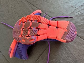 Zapatillas Adidas Moradas y Rosas