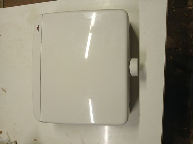 Cassetta WC Esterna KARiBA +tubo 