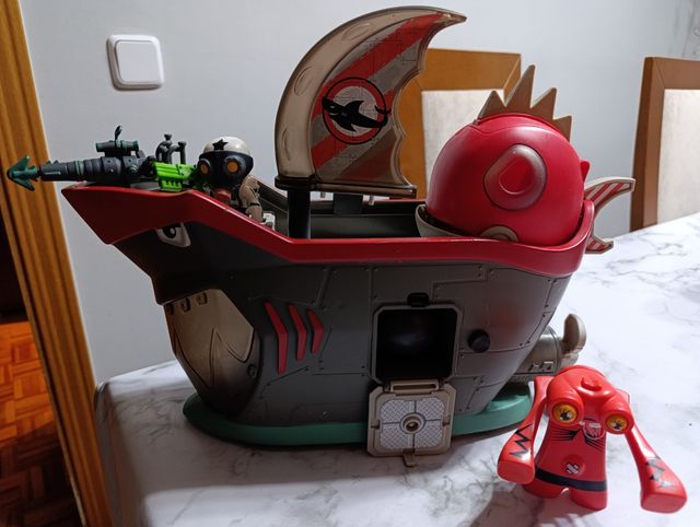 Buque de Asalto Mutant Busters.