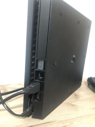 Consola Playstation 4 PS4 slim 1 TB