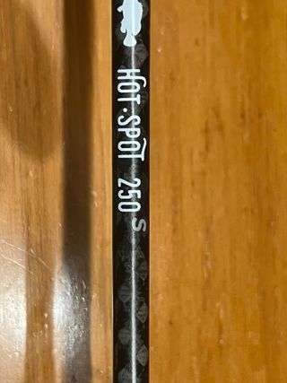 2 cañas Slow Jigging + 1 Jigging Höwk