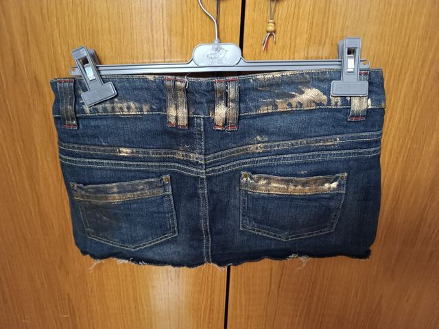 Mini falda vaquera Bershka