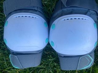 Set 3 Protectores Oxelo Talla S