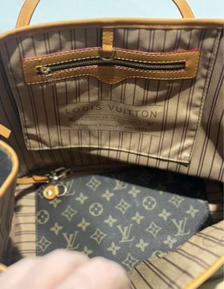Bolso Louis Vuitton con interior Marrón