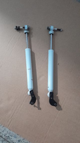 Refuerzo suspensión delantera Derbi Variant