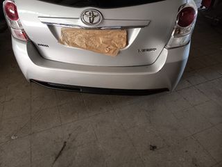 Parachoques Toyota Verso