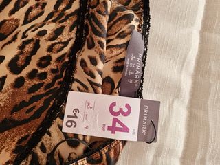 Falda midi-larga. Nueva sin estrenar y con etiquet