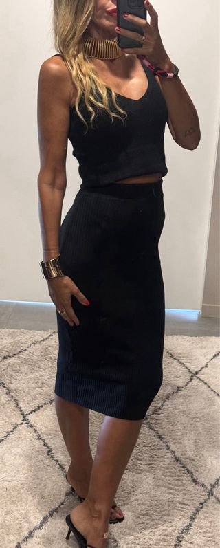 Falda Lápiz Canalé Zara Negra